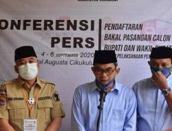 Adjo- Iman Resmi Daftar Ke KPU Pilkada Kabupaten Sukabumi