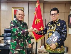Letjen TNI Besar Harto Karyawan,  Dukung Pelestarian Pencaksilat