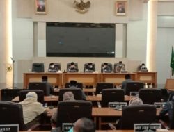 Paripurna DPR Sukabumi Laporan Pansus Covid-19 dan Jawaban Bupati Atas 3 Raperda