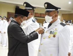 Bupati Lantik 49 Kades Terpilih, DS : “Selaraskan RPJM Desa dengan visi misi Kabupaten Bandung”
