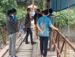 Hasim Adnan Tinjau Kondisi Jembatan Lalay di Desa Bantar Kalong Sukabumi Sangat Memprihatinkan