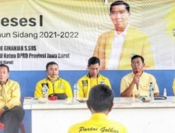 Reses I Tahun Sidang 2021-2022 DPRD Jabar Ade Ginanjar Sapa Warga Desa Banyuresmi Garut