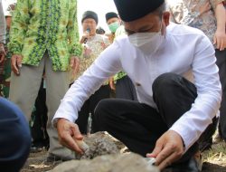 Giat Ramadhan Pertama Bupati Bandung, Santunani Anak Yatim dan Masjid di Bojongsoang