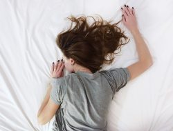 Bisa Kena Serangan Jantung, Apa Saja Efek Buruk Tidur Siang Terlalu Lama?