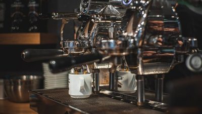 Calon Pengusaha Wajib Tahu! Kiat-Kiat Membangun Usaha Coffee Shop agar Bisa Bertahan Lama