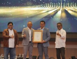 Kadisdik Jawa Barat Raih 3 Penghargaan, Dalam Strategic Transformation Meeting