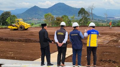 Phinera Wijaya Bersama Ridwan Kamil Tinjau Langsung Proyek Pusat Gedung Pencak Silat, Ini Harapanya