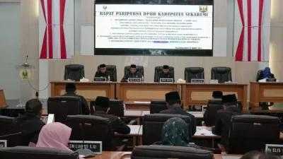 Bupati Sukabumi Sampaikan Pengantar Nota Raperda tentang Perubahan Ketiga Susunan Perangkat Daerah di Rapat Paripurna