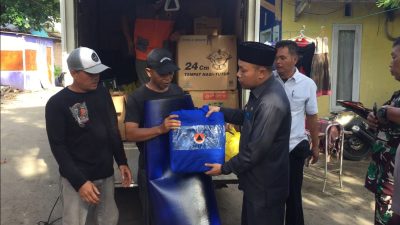 Paket Bantuan Pemkab Sukabumi Tersalurkan ke Korban Banjir Rob Pesisir Pantai Palabuhanratu